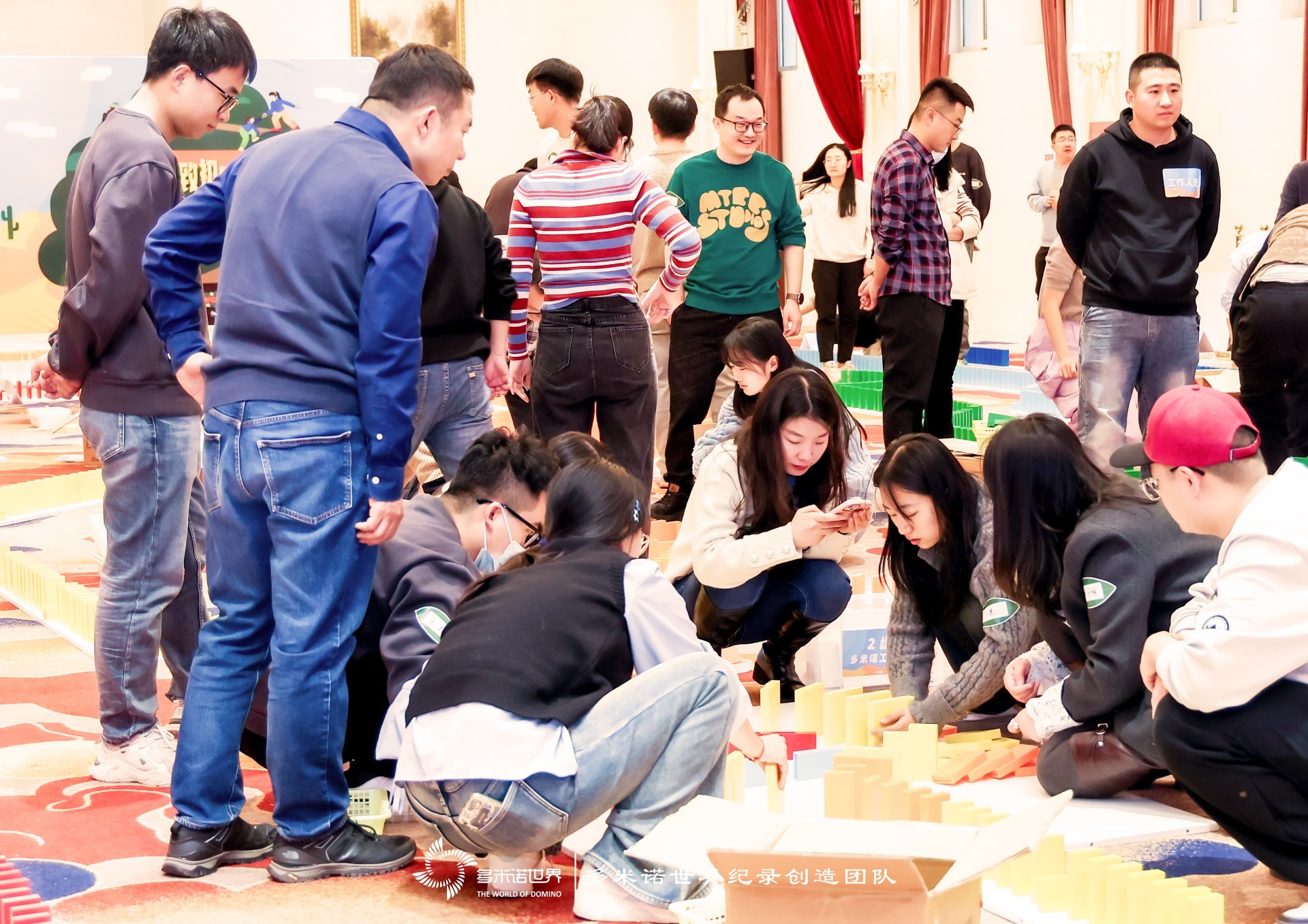 “致初心，啟未來”—— 西云數(shù)據(jù)多米諾團隊共創(chuàng)